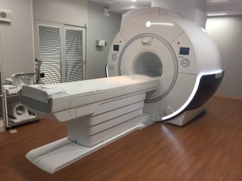 MRI